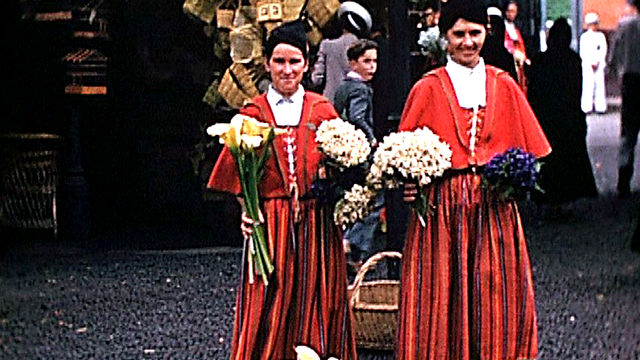 The Thirties in Colour: Wright Around the World