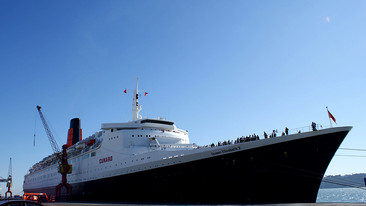 Timewatch: 2008 - 2009: QE2 - The Final Voyage