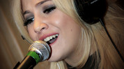 Fearne Cotton: Thursday - Pixie Lott in the Live Lounge