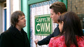 Pobol y Cwm: Thu, 26 Nov 2009