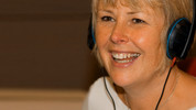 Lesley Dolphin's Breakfast Show: Sat, 12 Dec 2009